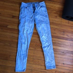 American Eagle Light Wash Mom Jeans